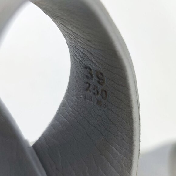 Birkenstock Women's Silver Polyurethane Sandals Size 8 US - Picture 9 of 10